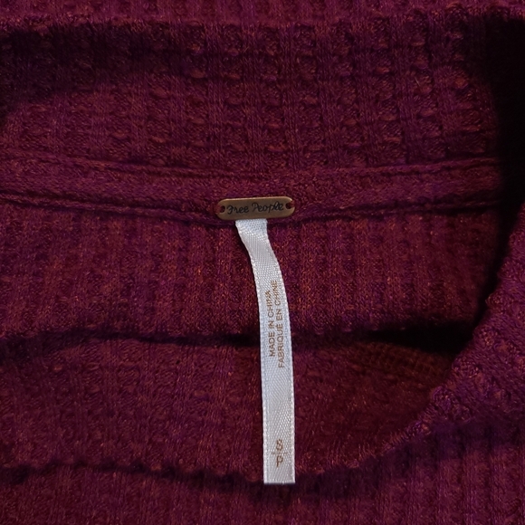 Free People Mountaineer Lace Up Statement Sleeve Thermal Sweater Burgundy SM - Picture 6 of 9